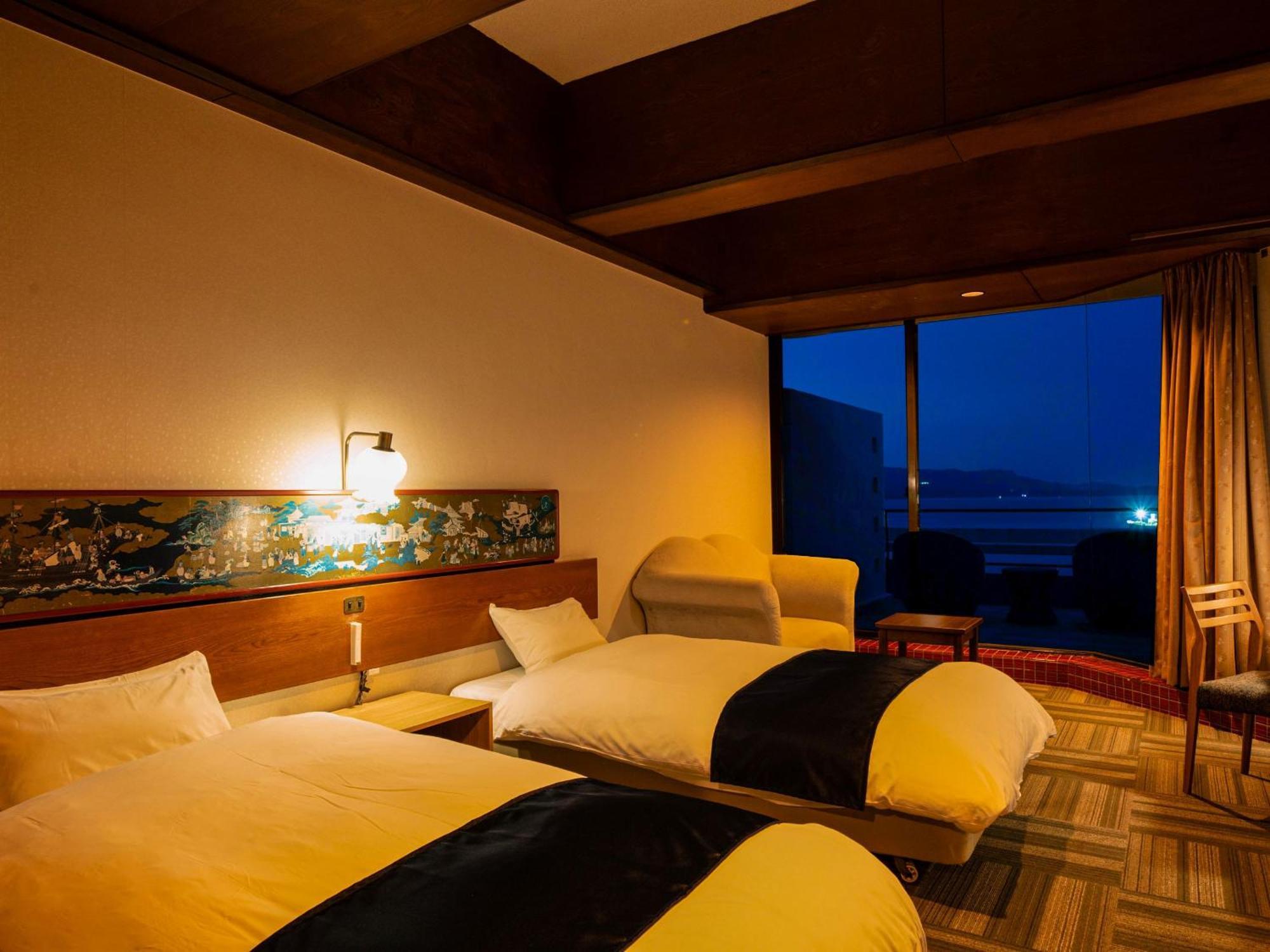Ooedo Onsen Monogatari Hotel Ranpu Hirado Esterno foto