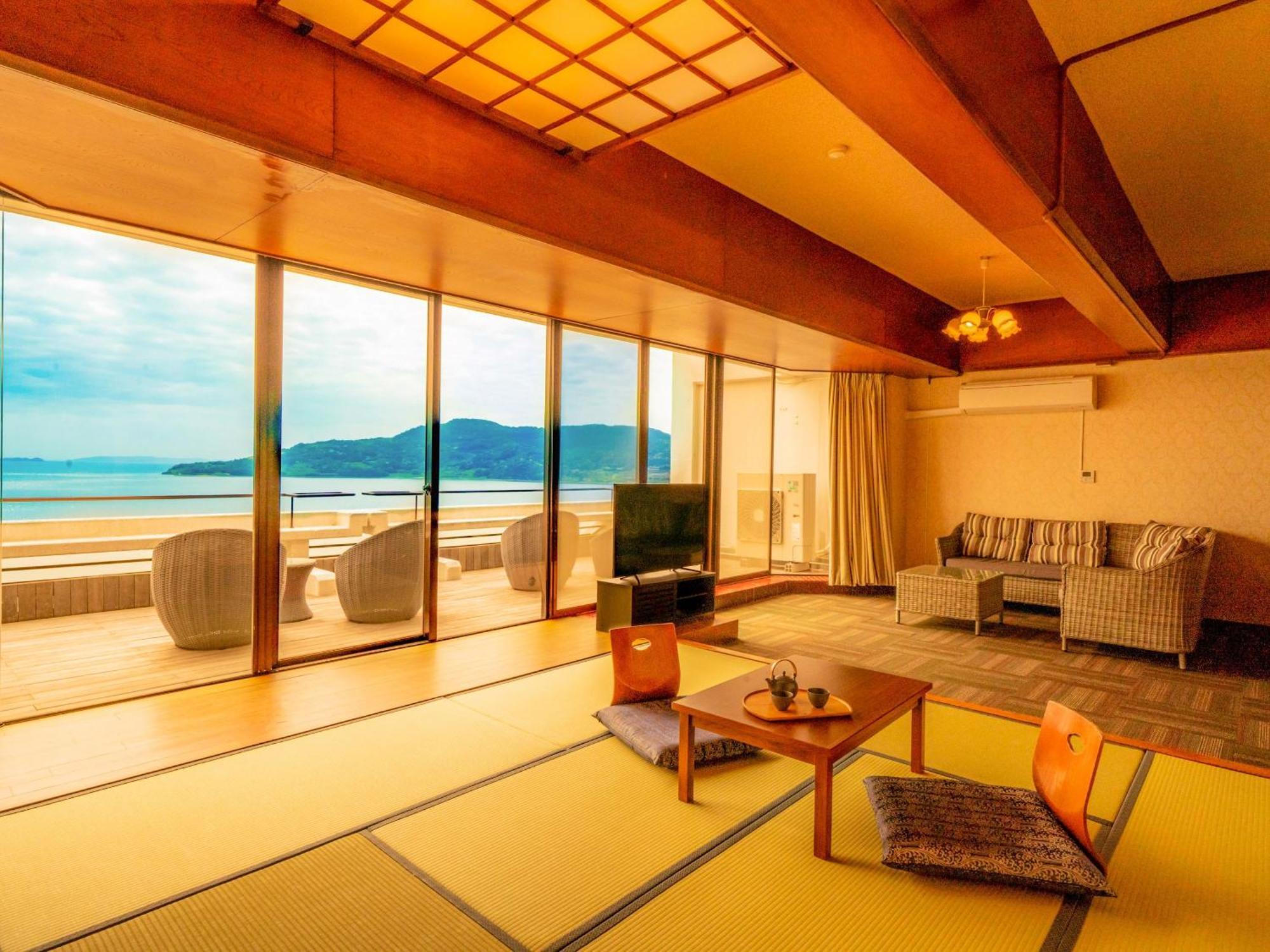 Ooedo Onsen Monogatari Hotel Ranpu Hirado Esterno foto